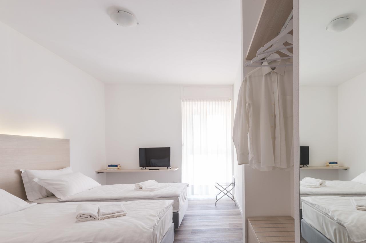 Hotel Internazionale لووِنو المظهر الخارجي الصورة